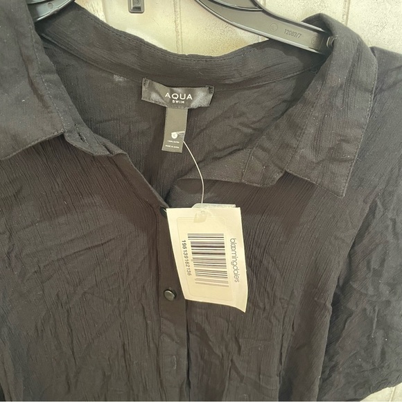 Aqua SWIM BUTTON-DOWN SWIM COVER UP TUNIC - 100% EXCLUSIVE IN BLACK L crinkled - Picture 4 of 6